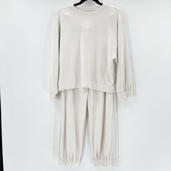 AYR Other - AYR Sweatpants Set Womens Size M/L Cream Long Sleeve Crew Neck Tapered